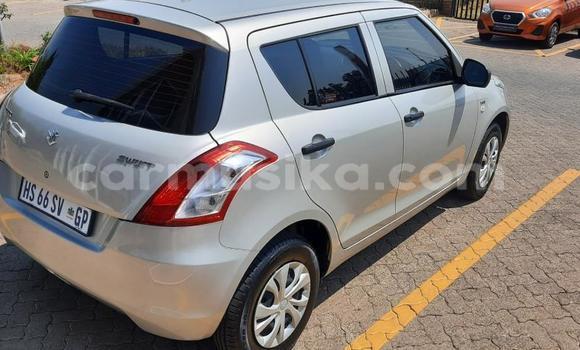 Acheter Occasion Voiture Suzuki Swift Gris à Beitbridge, Matabeleland South Acheter Occasion Voiture Suzuki Swift Gris à Beitbridge, Matabeleland South