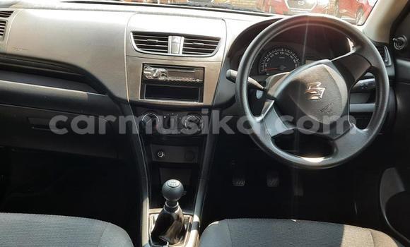 Acheter Occasion Voiture Suzuki Swift Gris à Beitbridge, Matabeleland South Acheter Occasion Voiture Suzuki Swift Gris à Beitbridge, Matabeleland South