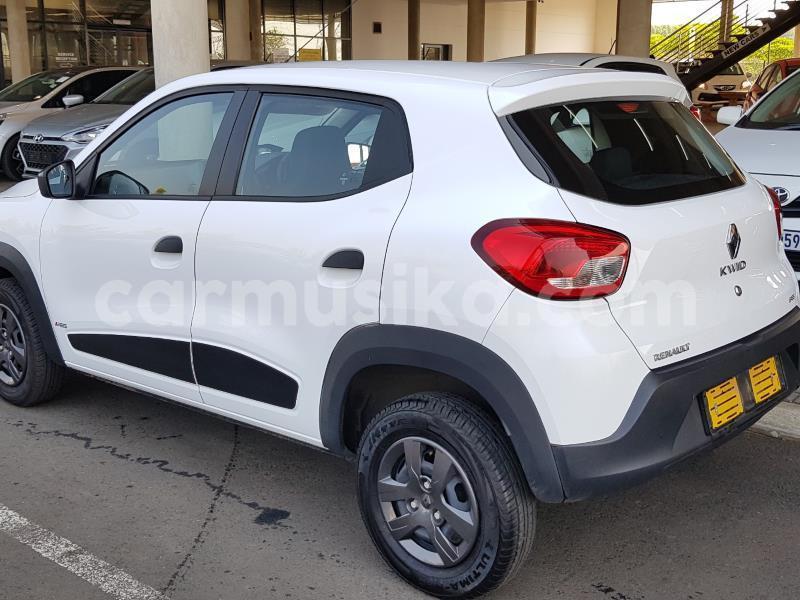 Buy used renault kwid white car in beitbridge in matabeleland south ...