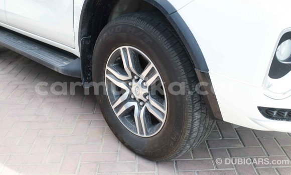 Tenga Imported Toyota Fortuner Chena Mota in Import - Dubai in Harare Tenga Imported Toyota Fortuner Chena Mota in Import - Dubai in Harare