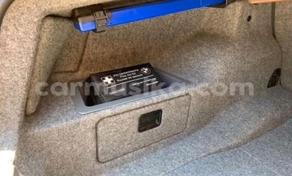 Acheter Occasion Voiture BMW 340 Rouge à Bulawayo, Bulawayo Acheter Occasion Voiture BMW 340 Rouge à Bulawayo, Bulawayo