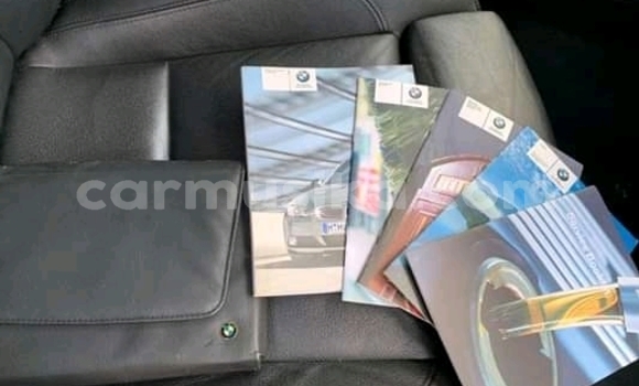 Acheter Occasion Voiture BMW 340 Rouge à Bulawayo, Bulawayo Acheter Occasion Voiture BMW 340 Rouge à Bulawayo, Bulawayo