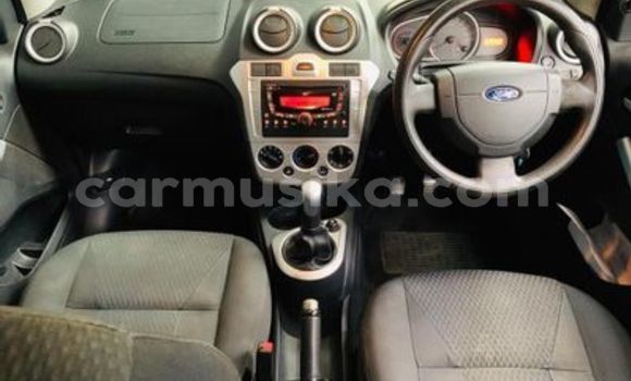 Acheter Occasion Voiture Ford Fiesta Rouge à Beitbridge, Matabeleland South Acheter Occasion Voiture Ford Fiesta Rouge à Beitbridge, Matabeleland South