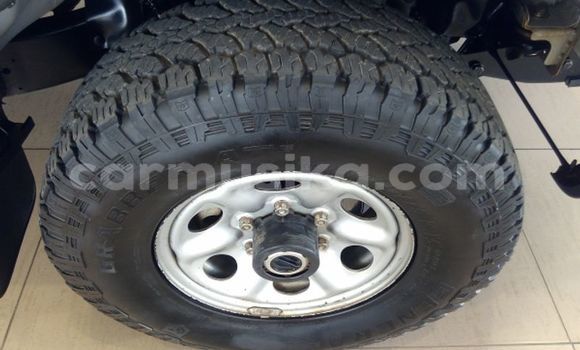 Nunua Ilio tumika Nissan NP 300 Nyeupe Gari ndani ya Beitbridge nchini Matabeleland Kusini Nunua Ilio tumika Nissan NP 300 Nyeupe Gari ndani ya Beitbridge nchini Matabeleland Kusini