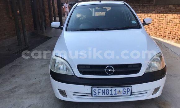 Buy Used Opel Corsa White Car in Beitbridge in Matabeleland South