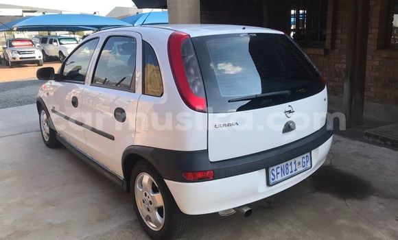 Buy Used Opel Corsa White Car in Beitbridge in Matabeleland South Buy Used Opel Corsa White Car in Beitbridge in Matabeleland South