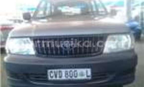 Tenga Tsaru Toyota Comfort Sirivha Mota in Beitbridge in Matabeleland South