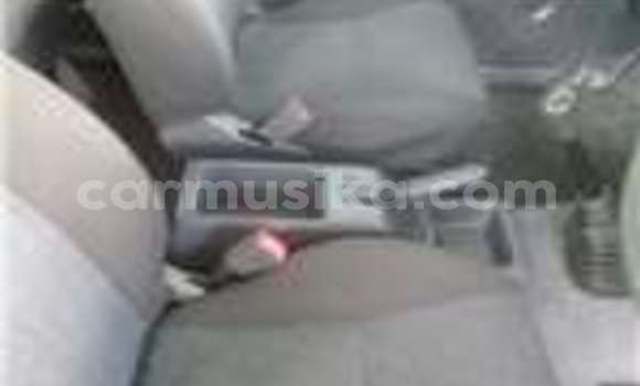 Acheter Occasion Voiture Toyota Comfort Gris à Beitbridge, Matabeleland South Acheter Occasion Voiture Toyota Comfort Gris à Beitbridge, Matabeleland South