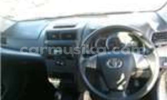Acheter Occasion Voiture Toyota Avanza Beige à Beitbridge, Matabeleland South Acheter Occasion Voiture Toyota Avanza Beige à Beitbridge, Matabeleland South