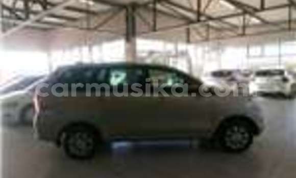 Acheter Occasion Voiture Toyota Avanza Beige à Beitbridge, Matabeleland South Acheter Occasion Voiture Toyota Avanza Beige à Beitbridge, Matabeleland South