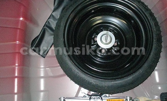 Tenga Tsaru Nissan Note Tsvuku Mota in Beitbridge in Matabeleland South Tenga Tsaru Nissan Note Tsvuku Mota in Beitbridge in Matabeleland South