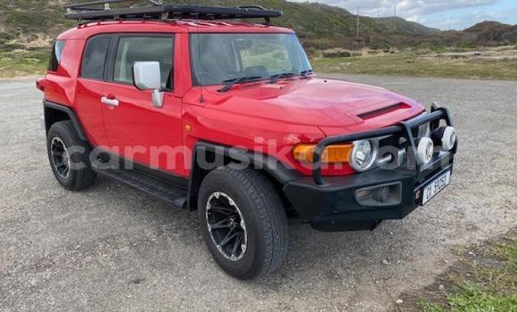 Nunua Ilio tumika Toyota FJ Cruiser Nyekundu Gari ndani ya Beitbridge nchini Matabeleland Kusini