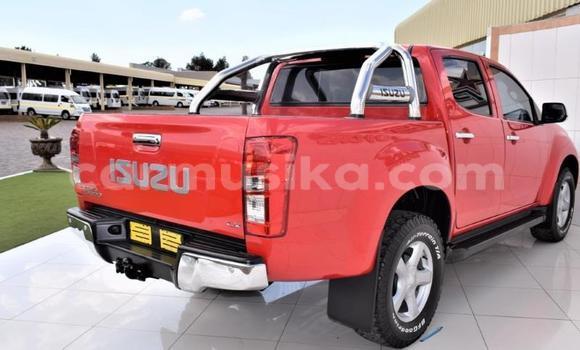 Acheter Occasion Voiture Isuzu KB Rouge à Beitbridge, Matabeleland South Acheter Occasion Voiture Isuzu KB Rouge à Beitbridge, Matabeleland South