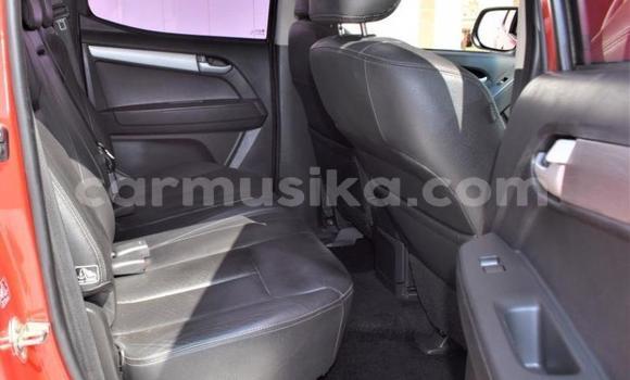 Acheter Occasion Voiture Isuzu KB Rouge à Beitbridge, Matabeleland South Acheter Occasion Voiture Isuzu KB Rouge à Beitbridge, Matabeleland South