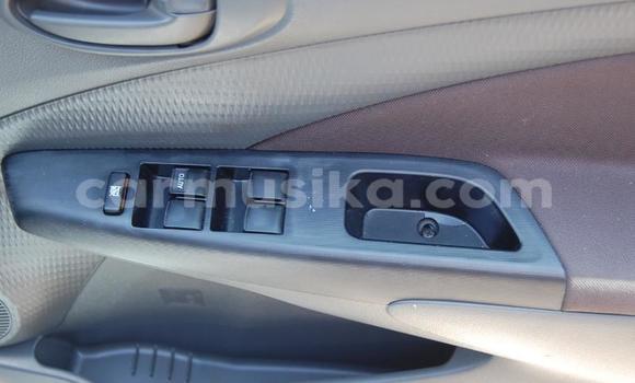 Acheter Occasion Voiture Toyota Etios Gris à Beitbridge, Matabeleland South Acheter Occasion Voiture Toyota Etios Gris à Beitbridge, Matabeleland South