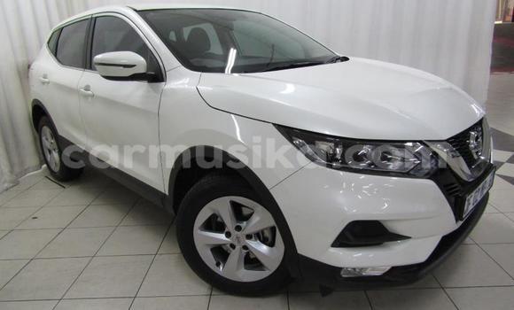 Acheter Occasion Voiture Nissan Qashqai Blanc à Beitbridge, Matabeleland South Acheter Occasion Voiture Nissan Qashqai Blanc à Beitbridge, Matabeleland South