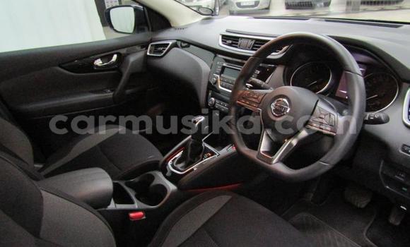 Acheter Occasion Voiture Nissan Qashqai Blanc à Beitbridge, Matabeleland South Acheter Occasion Voiture Nissan Qashqai Blanc à Beitbridge, Matabeleland South