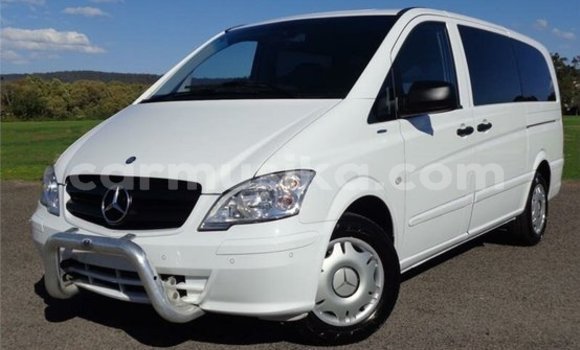 Tenga Tsaru Mercedes‒Benz Vito Chena Mota in Beitbridge in Matabeleland South Tenga Tsaru Mercedes‒Benz Vito Chena Mota in Beitbridge in Matabeleland South