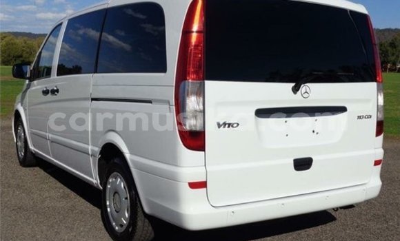 Tenga Tsaru Mercedes‒Benz Vito Chena Mota in Beitbridge in Matabeleland South Tenga Tsaru Mercedes‒Benz Vito Chena Mota in Beitbridge in Matabeleland South