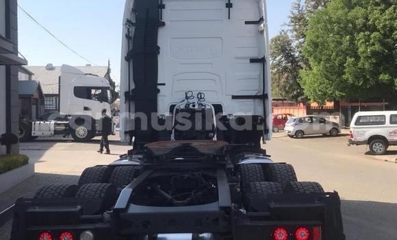 Tenga Tsaru Volvo F4 Chena Rori in Harare in Harare Tenga Tsaru Volvo F4 Chena Rori in Harare in Harare