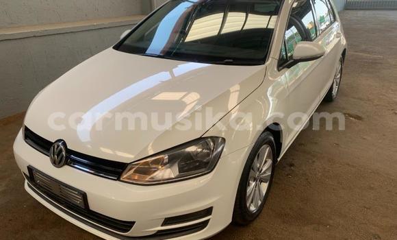Acheter Occasion Voiture Volkswagen Golf Blanc à Beitbridge, Matabeleland South Acheter Occasion Voiture Volkswagen Golf Blanc à Beitbridge, Matabeleland South