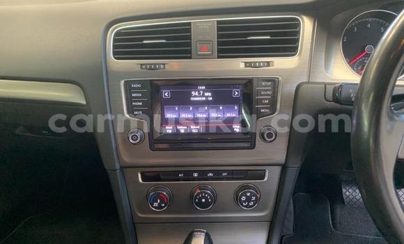 Acheter Occasion Voiture Volkswagen Golf Blanc à Beitbridge, Matabeleland South Acheter Occasion Voiture Volkswagen Golf Blanc à Beitbridge, Matabeleland South