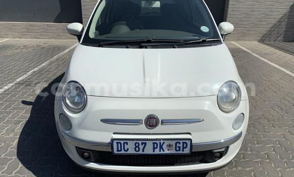 Nunua Ilio tumika Fiat 500 Nyeupe Gari ndani ya Beitbridge nchini Matabeleland Kusini