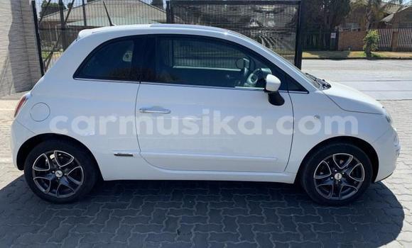 Acheter Occasion Voiture Fiat 500 Blanc à Beitbridge, Matabeleland South Acheter Occasion Voiture Fiat 500 Blanc à Beitbridge, Matabeleland South