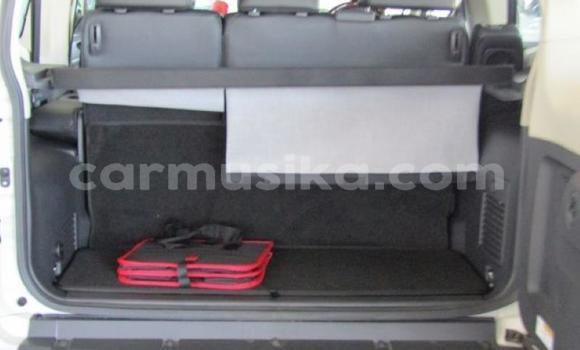 Acheter Occasion Voiture Mitsubishi Pajero Blanc à Beitbridge, Matabeleland South Acheter Occasion Voiture Mitsubishi Pajero Blanc à Beitbridge, Matabeleland South