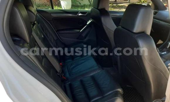 Acheter Occasion Voiture Volkswagen Golf Blanc à Harare, Harare Acheter Occasion Voiture Volkswagen Golf Blanc à Harare, Harare