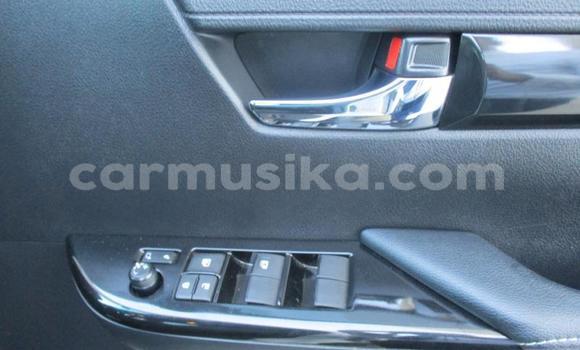 Acheter Occasion Voiture Toyota Hilux Blanc à Beitbridge, Matabeleland South Acheter Occasion Voiture Toyota Hilux Blanc à Beitbridge, Matabeleland South