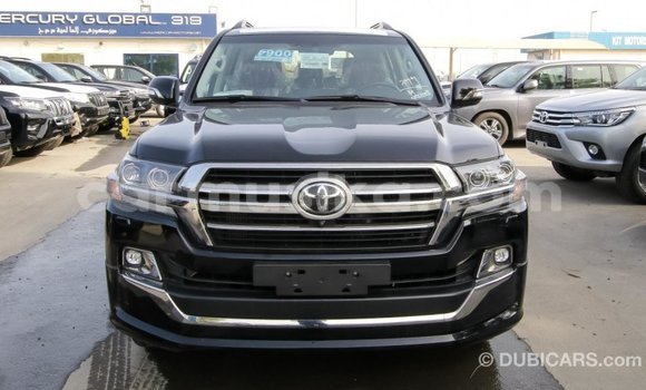 Tenga Imported Toyota Land Cruiser Nhema Mota in Import - Dubai in Harare Tenga Imported Toyota Land Cruiser Nhema Mota in Import - Dubai in Harare