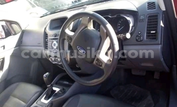 Acheter Occasion Voiture Ford Ranger Rouge à Bulawayo, Bulawayo Acheter Occasion Voiture Ford Ranger Rouge à Bulawayo, Bulawayo
