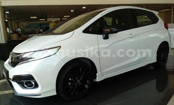 Tenga Tsaru Honda Jazz Chena Mota in Bulawayo in Bulawayo Tenga Tsaru Honda Jazz Chena Mota in Bulawayo in Bulawayo