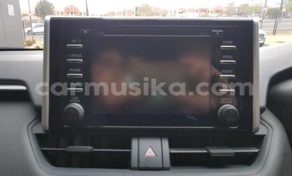 Acheter Occasion Voiture Toyota Rush Blanc à Chipinge, Manicaland Acheter Occasion Voiture Toyota Rush Blanc à Chipinge, Manicaland