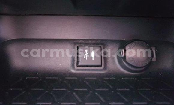 Acheter Occasion Voiture Toyota Rush Blanc à Chipinge, Manicaland Acheter Occasion Voiture Toyota Rush Blanc à Chipinge, Manicaland