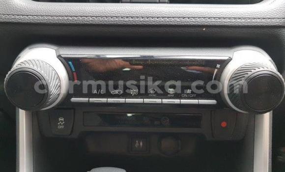 Acheter Occasion Voiture Toyota Rush Blanc à Chipinge, Manicaland Acheter Occasion Voiture Toyota Rush Blanc à Chipinge, Manicaland