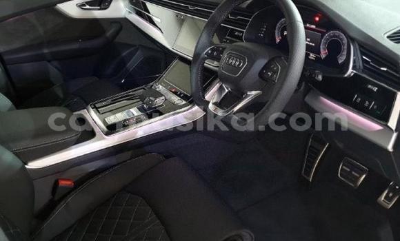 Acheter Occasion Voiture Audi Q8 Gris à Beitbridge, Matabeleland South Acheter Occasion Voiture Audi Q8 Gris à Beitbridge, Matabeleland South