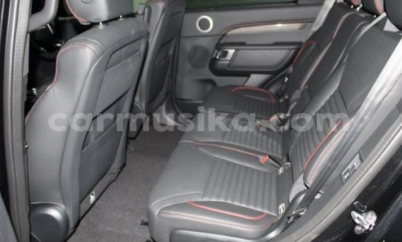 Nunua Ilio tumika Land Rover Discovery Nyeusi Gari ndani ya Beitbridge nchini Matabeleland Kusini Nunua Ilio tumika Land Rover Discovery Nyeusi Gari ndani ya Beitbridge nchini Matabeleland Kusini