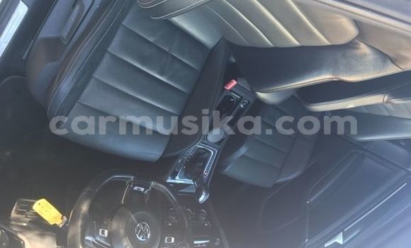 Nunua Ilio tumika Volkswagen Golf GTI Nyeupe Gari ndani ya Beitbridge nchini Matabeleland Kusini Nunua Ilio tumika Volkswagen Golf GTI Nyeupe Gari ndani ya Beitbridge nchini Matabeleland Kusini