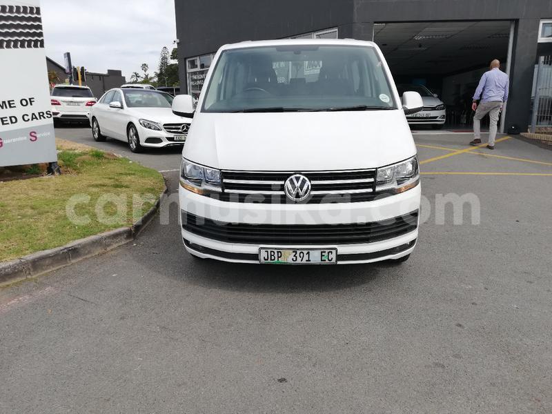 Big with watermark volkswagen caravelle matabeleland south beitbridge 18301