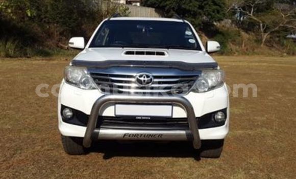 Buy Used Toyota Fortuner White Car in Beitbridge in Matabeleland South Buy Used Toyota Fortuner White Car in Beitbridge in Matabeleland South