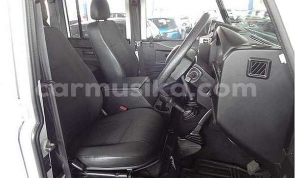 Tenga Tsaru Land Rover Defender Chena Mota in Harare in Harare Tenga Tsaru Land Rover Defender Chena Mota in Harare in Harare