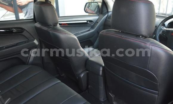 Acheter Occasion Voiture Isuzu KB Rouge à Beitbridge, Matabeleland South Acheter Occasion Voiture Isuzu KB Rouge à Beitbridge, Matabeleland South