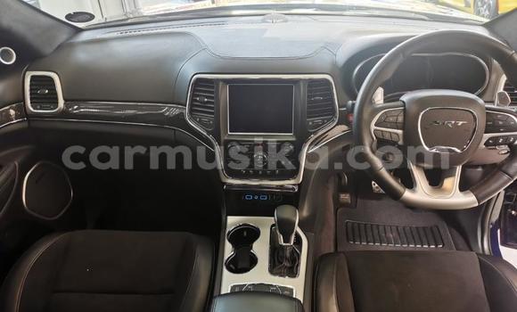 Acheter Occasion Voiture Jeep Grand Cherokee SRT8 Noir à Beitbridge, Matabeleland South Acheter Occasion Voiture Jeep Grand Cherokee SRT8 Noir à Beitbridge, Matabeleland South