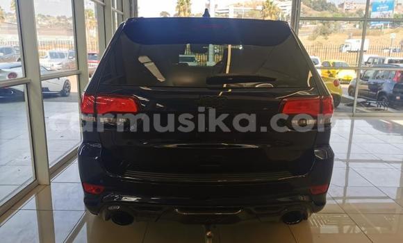 Acheter Occasion Voiture Jeep Grand Cherokee SRT8 Noir à Beitbridge, Matabeleland South Acheter Occasion Voiture Jeep Grand Cherokee SRT8 Noir à Beitbridge, Matabeleland South