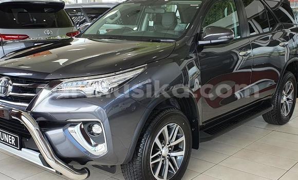 Buy Used Toyota Fortuner Silver Car in Beitbridge in Matabeleland South