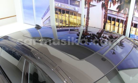 Tenga Tsaru BMW 3–Series Nhema Mota in Beitbridge in Matabeleland South Tenga Tsaru BMW 3–Series Nhema Mota in Beitbridge in Matabeleland South