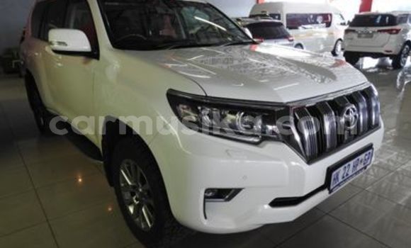 Tenga Tsaru Toyota Prado Chena Mota in Harare in Harare Tenga Tsaru Toyota Prado Chena Mota in Harare in Harare