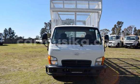 Tenga Tsaru Hyundai H200 Chena Rori in Beitbridge in Matabeleland South Tenga Tsaru Hyundai H200 Chena Rori in Beitbridge in Matabeleland South